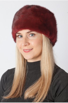 Red-cherry mink fur hat